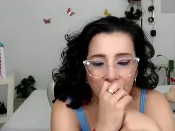 realtryit – webcam model profile photo Image 19