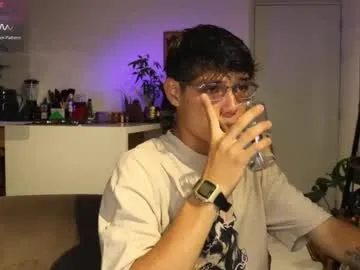 _missperfection_ – webcam model profile photo Image 16