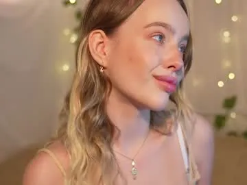 mia_purr – webcam model profile photo Image 2