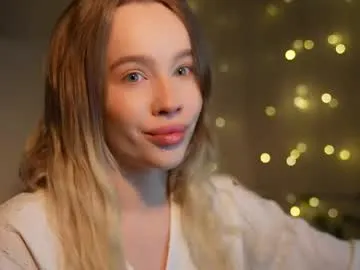 mia_purr – webcam model profile photo Image 4