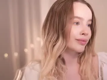 mia_purr – webcam model profile photo Image 7