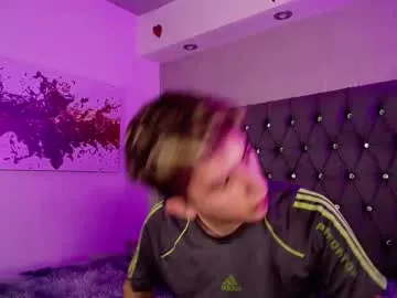 realtryit – webcam model profile photo Image 6