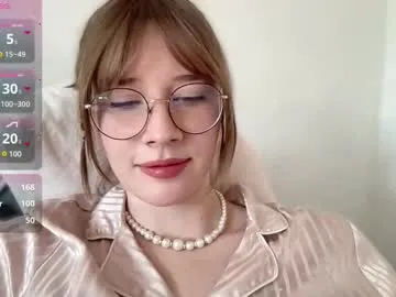 kira0541 – webcam model profile photo Image 9