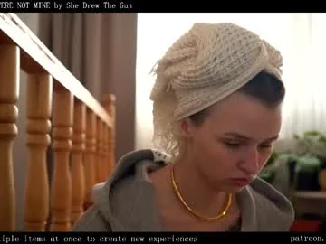 lerakit – webcam model profile photo Image 3