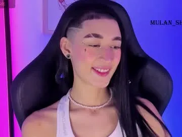 petites_perles – webcam model profile photo Image 13