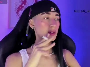 petites_perles – webcam model profile photo Image 17