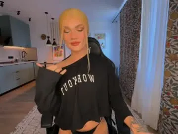 katinatonge – webcam model profile photo Image 13