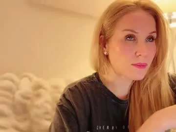 miss_anna909 – webcam model profile photo Image 15