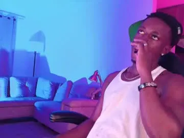 ella_twinkle – webcam model profile photo Image 10