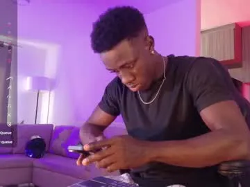 ella_twinkle – webcam model profile photo Image 12