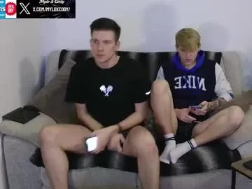 angelsofaurora – webcam model profile photo Image 13