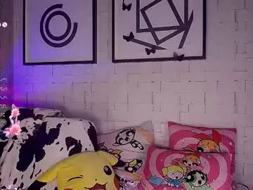 soleyma – webcam model profile photo Image 3