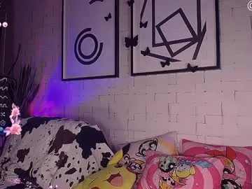 soleyma – webcam model profile photo Image 8