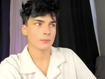 sexy_hot_friends_ – webcam model profile photo Image 2