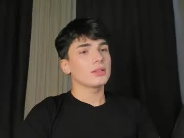 sexy_hot_friends_ – webcam model profile photo Image 5