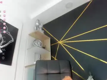 kayle__11 – webcam model profile photo Image 14