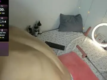 janepuff – webcam model profile photo Image 18