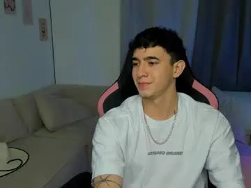 playussoftly – webcam model profile photo Image 11