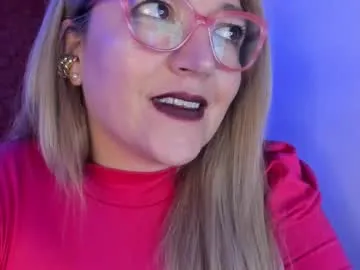 emina_woody – webcam model profile photo Image 16