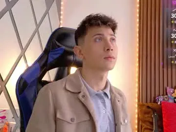 petites_perles – webcam model profile photo Image 2