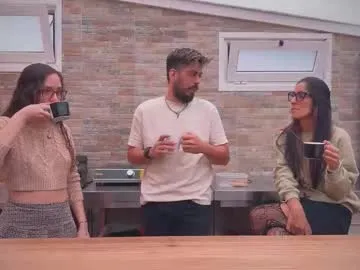 superbdolls – webcam model profile photo Image 11