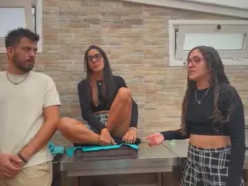 superbdolls – webcam model profile photo Image 15