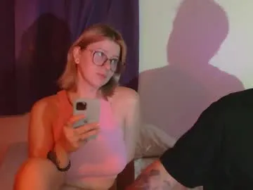 loving_ladies – webcam model profile photo Image 8