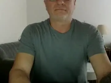 evelyn_evyy – webcam model profile photo Image 11