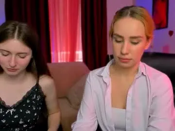 petites_perles – webcam model profile photo Image 7