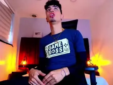 mommyswett – webcam model profile photo Image 17