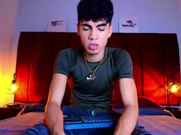 mommyswett – webcam model profile photo Image 18