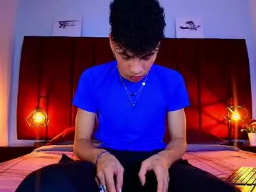 mommyswett – webcam model profile photo Image 5