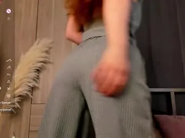 mia_purr – webcam model profile photo Image 11