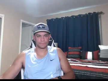 angelsofaurora – webcam model profile photo Image 8