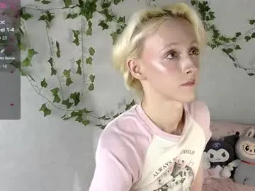 angelsofaurora – webcam model profile photo Image 12