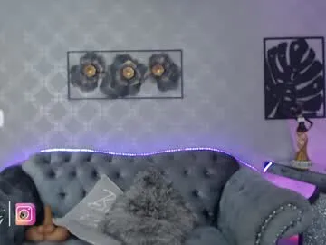 canelasungirl – webcam model profile photo Image 11