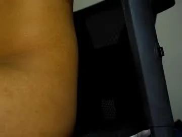 wet_dreamm22 – webcam model profile photo Image 2