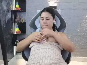 molly_and_paul – webcam model profile photo Image 3