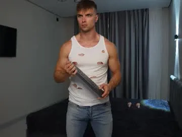 sunnmoonn – webcam model profile photo Image 3