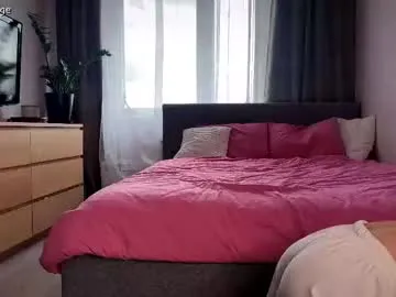 lora_lifelover – webcam model profile photo Image 3