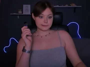 adele_armas – webcam model profile photo Image 14