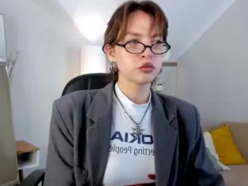 loving_ladies – webcam model profile photo Image 6