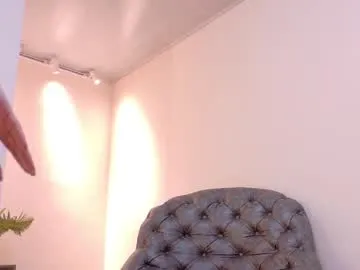 ErikaBonnie – webcam model profile photo Image 6