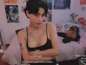 angelsofaurora – webcam model profile photo Image 3