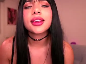 emina_woody – webcam model profile photo Image 16