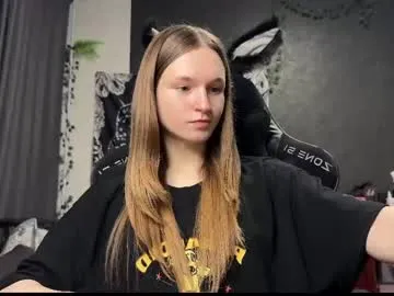 petites_perles – webcam model profile photo Image 7