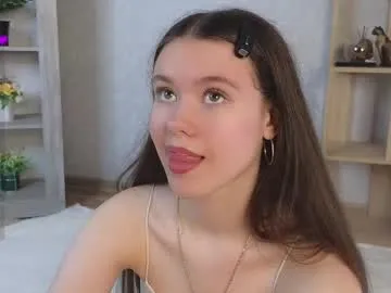 evanew_ – webcam model profile photo Image 5