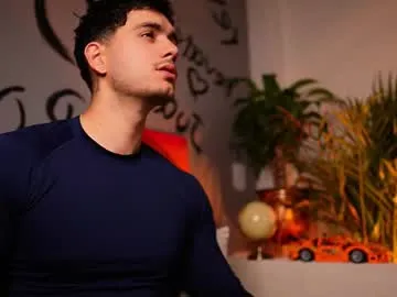 latinbaby_666 – webcam model profile photo Image 16