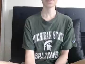 _myaa – webcam model profile photo Image 2