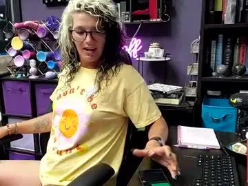 solosara8 – webcam model profile photo Image 3